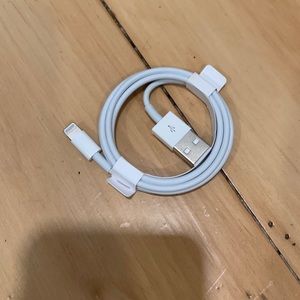 NEW Apple lightning to USB charging cable cord